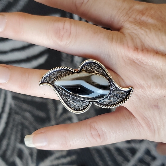 New Oversized Banded Agate 925 Silver Statement Ring. - Picture 3 of 11